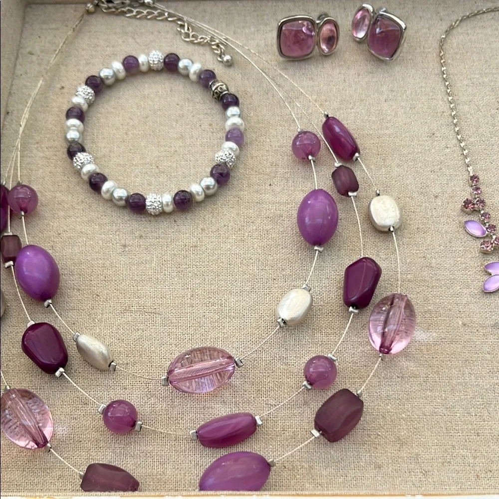 Elegant Purple and Silver Jewelry Set - Picture 2 of 12